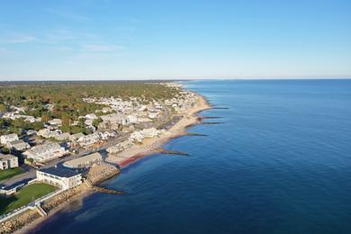 Sandee Best State Beaches in Massachusetts